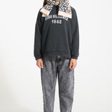 Knitted scarf light pink with animal print - piupiuchick